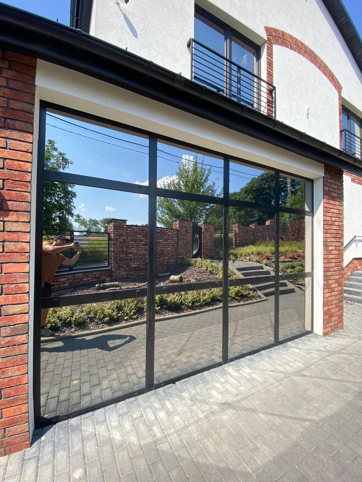 Folie przeciwsloneczne neutralne oklejanie witryn