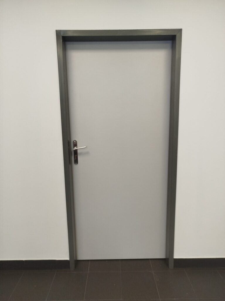 1 drzwi przed laminaty na drzwi scaled 1